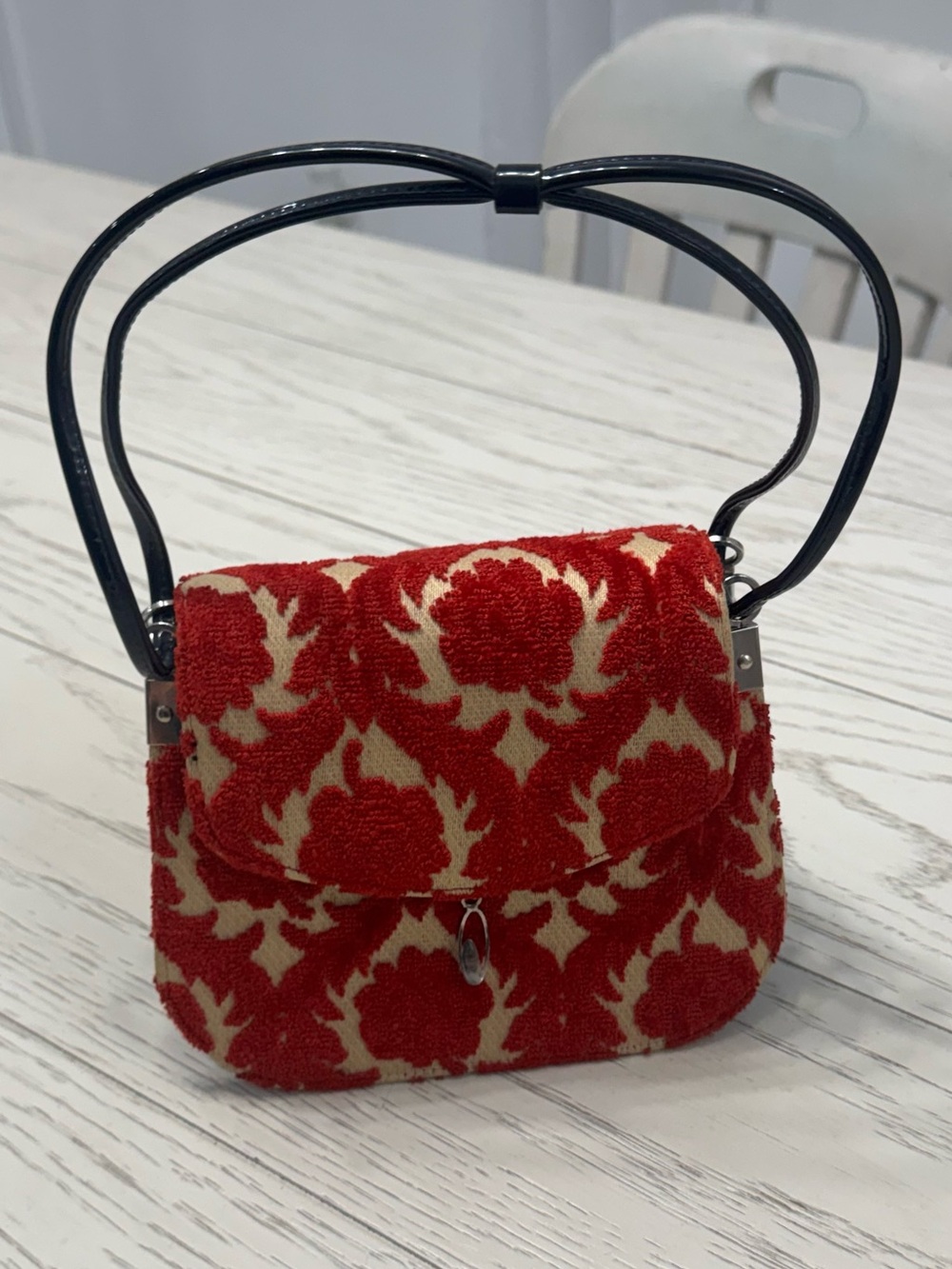 Red Floral Tapestry Top-Handle Bag